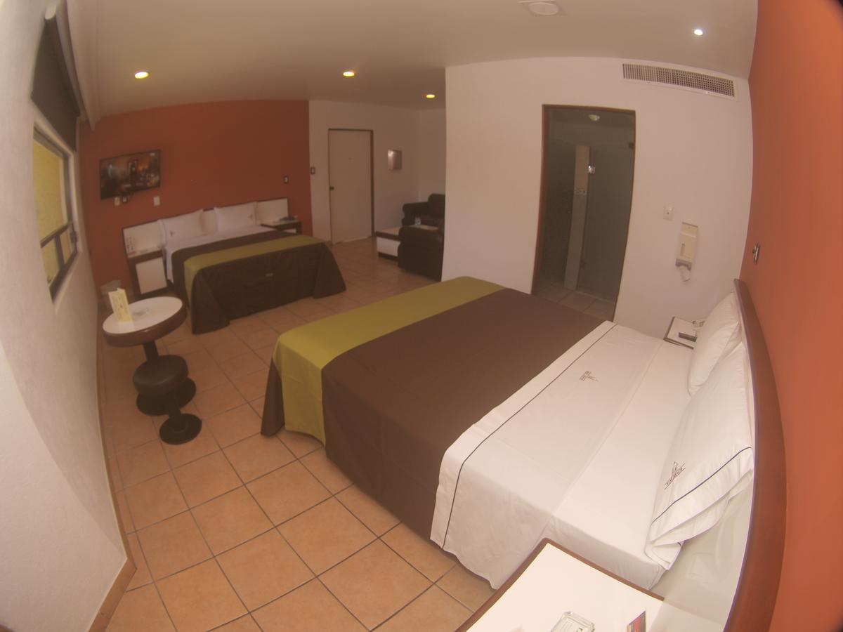 Auto Hotel Niza Tlaquepaque Exteriör bild